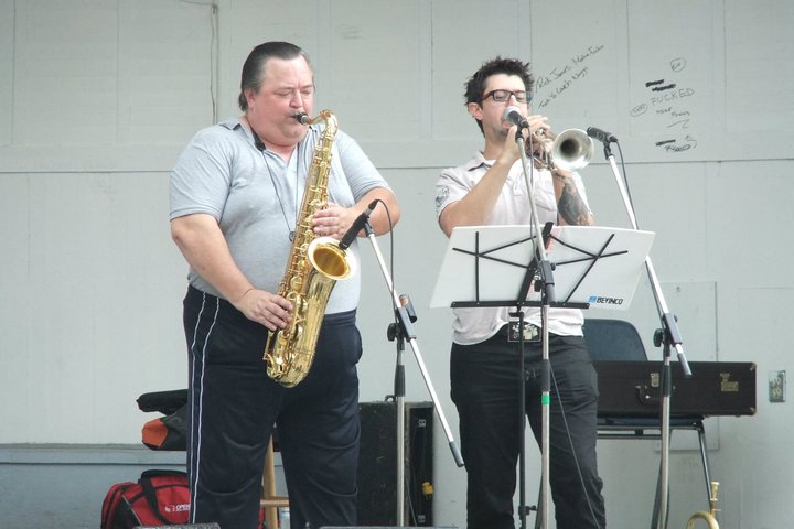 Leo Sullivan - Troy Dowding